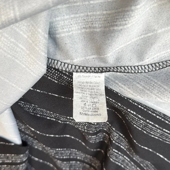 Windsor Blacked Striped Romper With Envelope Skirt Size Medium - Picture 2 of 8